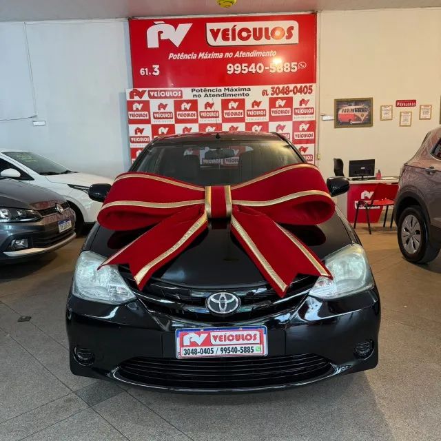 Toyota Etios 1.3 16V FLEX 2013