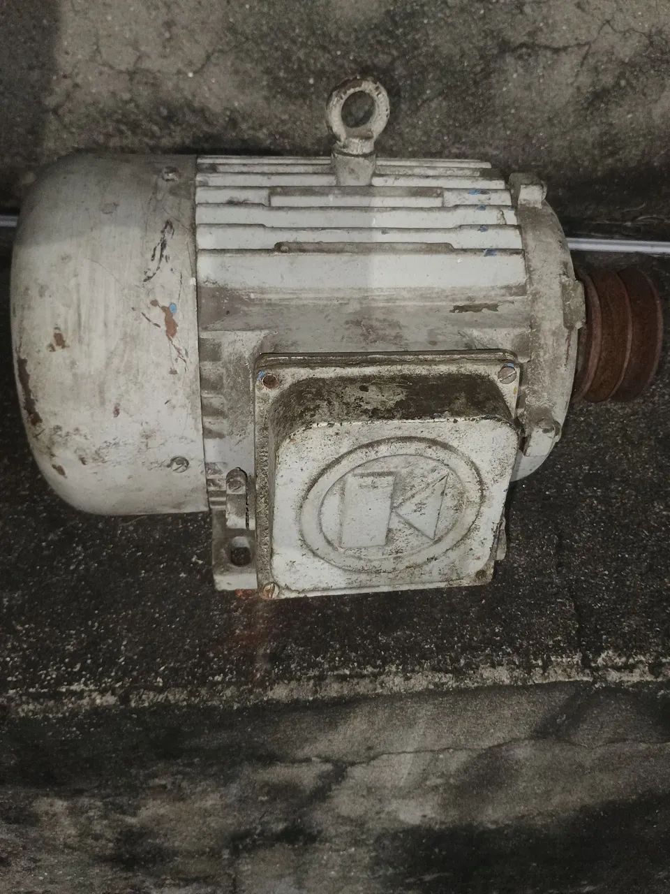 Motor de 7,5 cavalos  - Foto 2