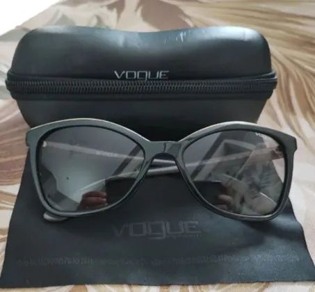 Óculos de Sol Feminino - VOGUE - Foto 5