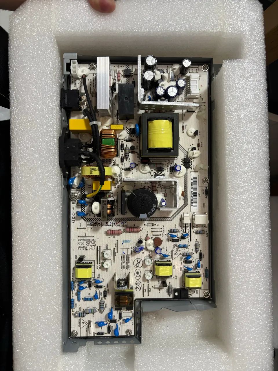Fonte de Alimentação 127v - 670w