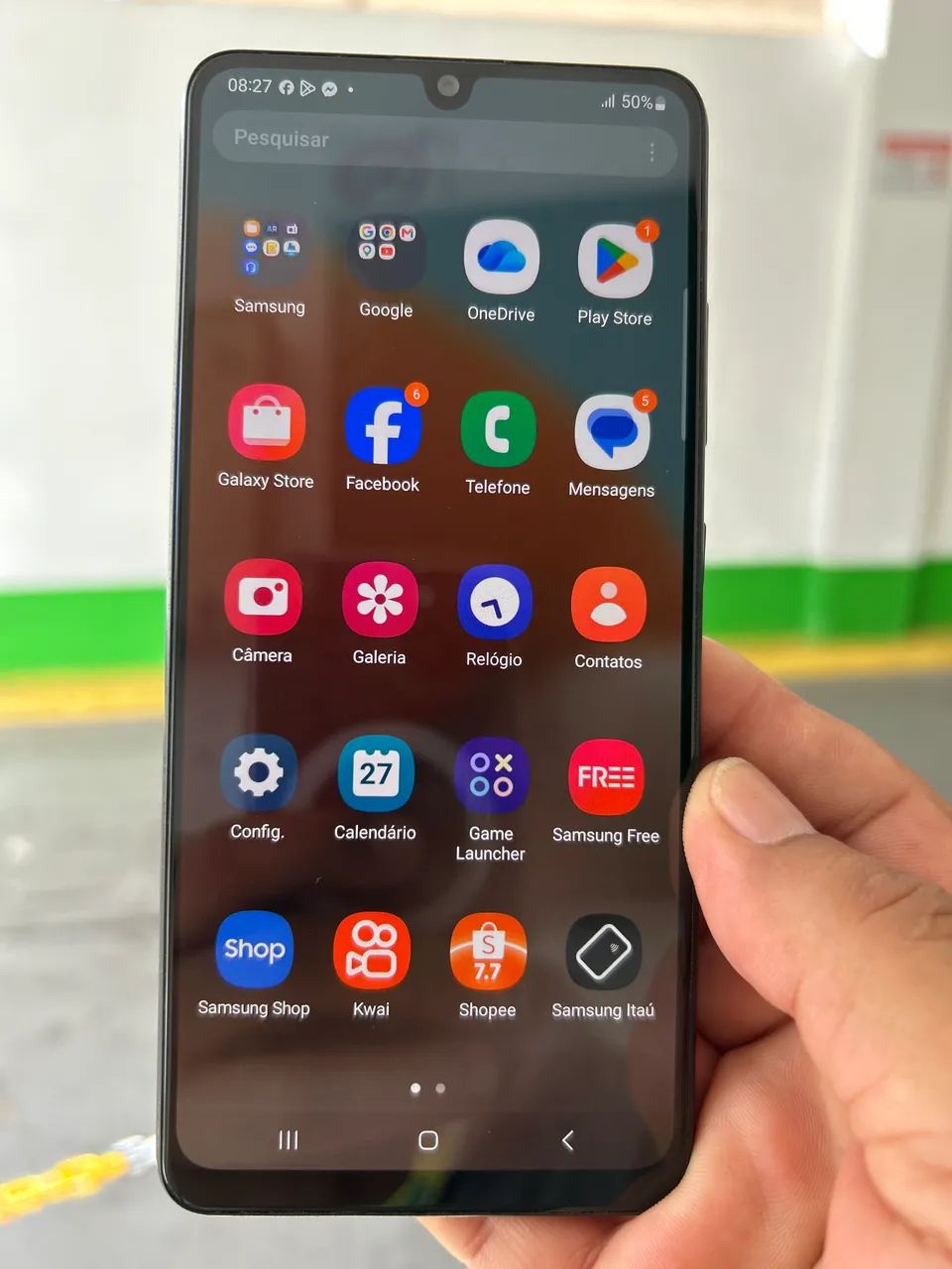 Vendo Celular A32em bom estado de conservação 