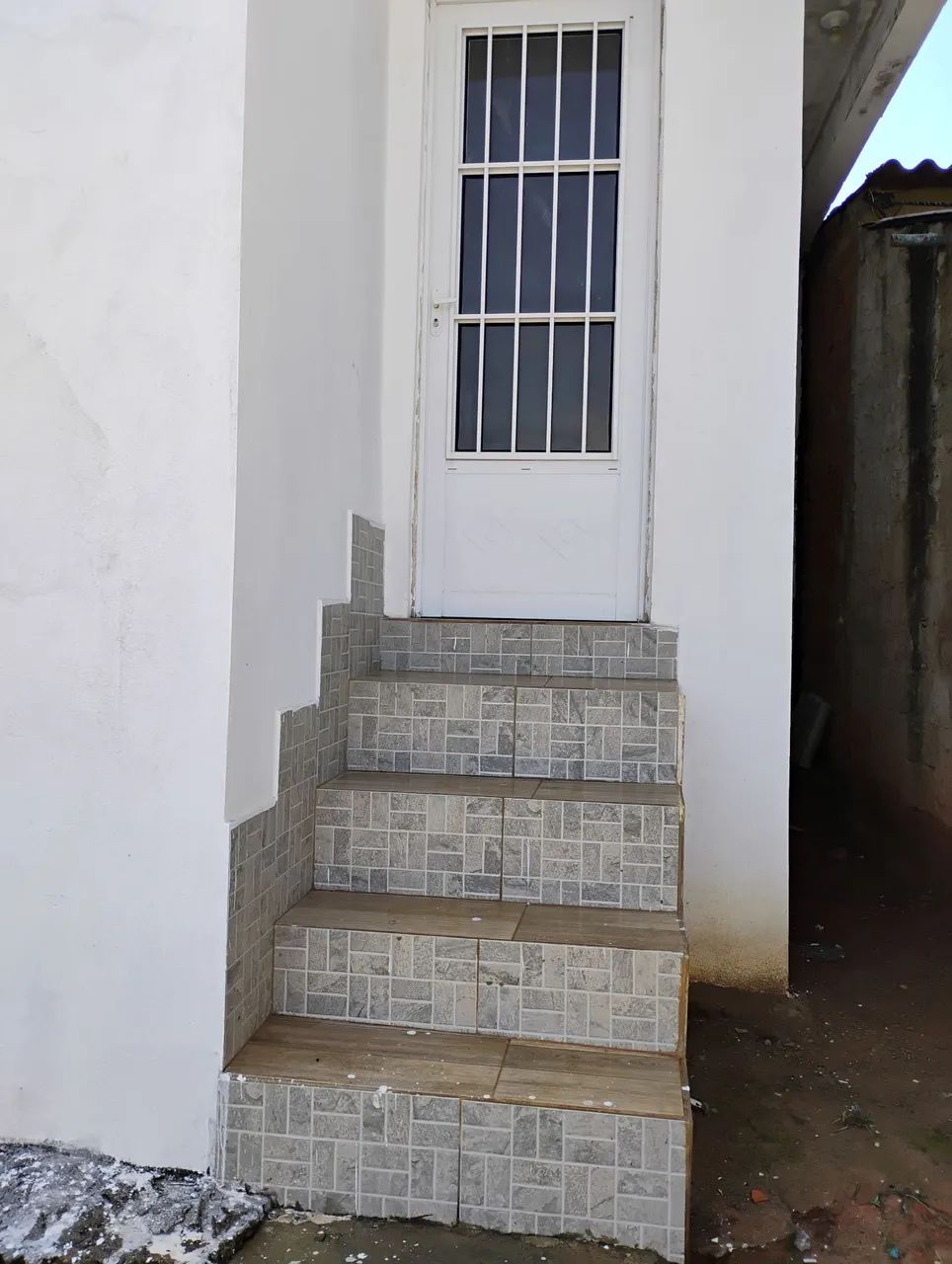 Vende-se uma casa, bem estruturada pra construir em cima  - Foto 5