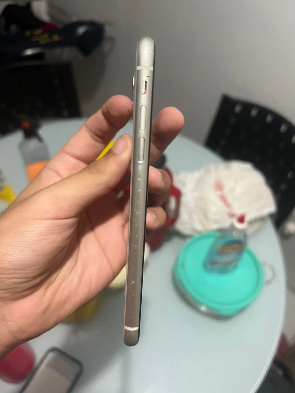 iPhone 11 1400 reais 
