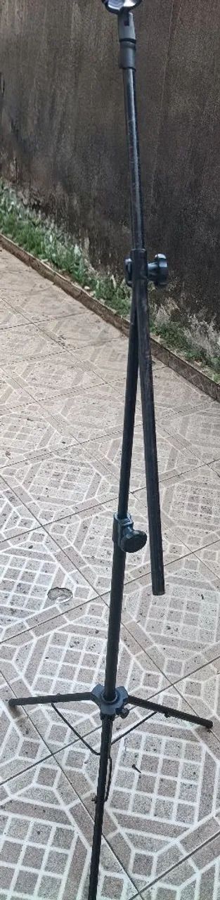 pedestal de microfone 