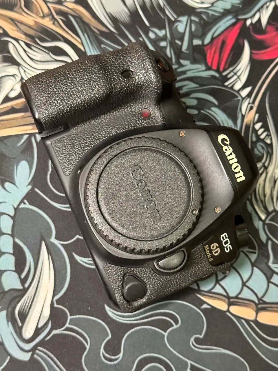 Vende-se Canon EOS 6D Mark II - Foto 2
