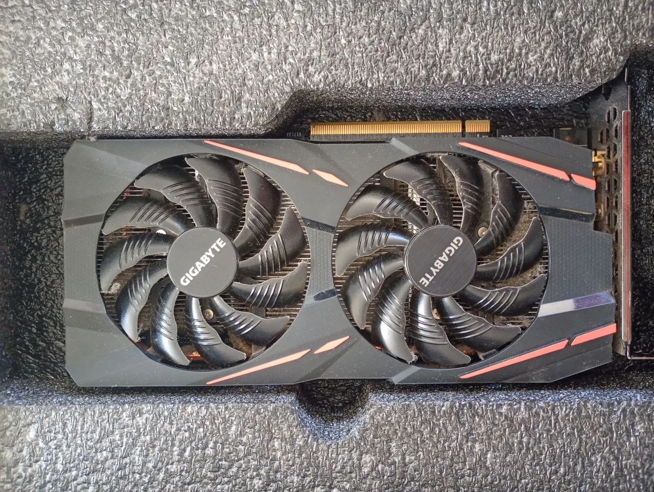 RX 570 AMD 