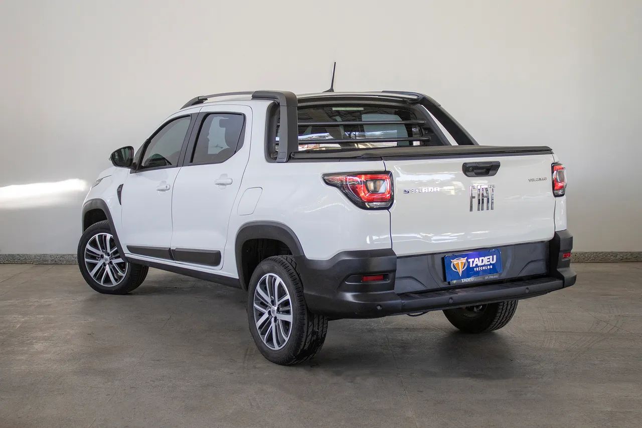 Fiat Strada Volcano 1.3 Flex 8V CD 2023 - Foto 2