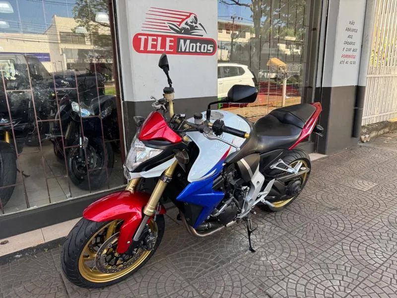 HONDA CB 1000R 2014 - Foto 4