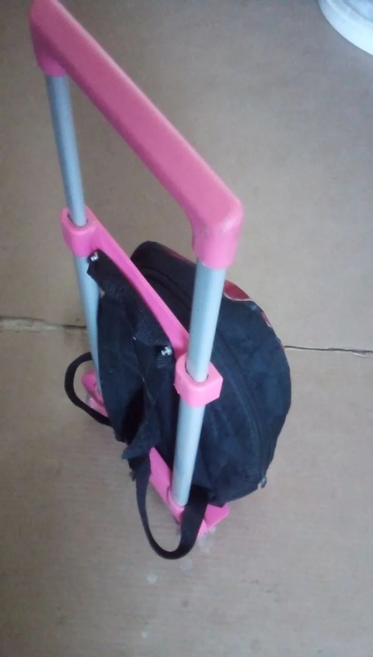Par de Mochilas infantis com rodinhas  - Foto 3