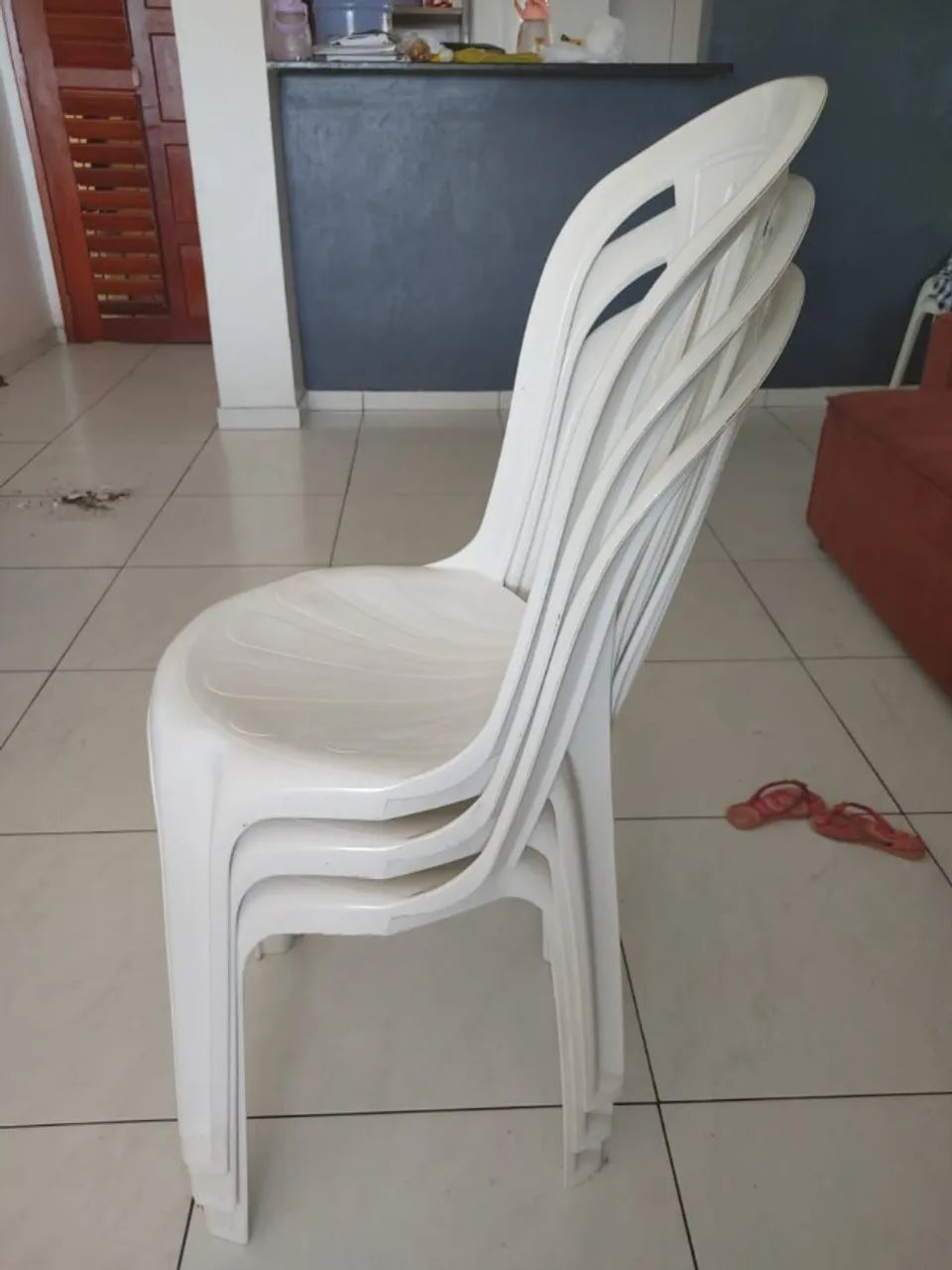 Cadeira de Plastico - Foto 2