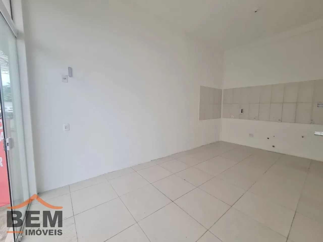 Sala para alugar no Cedros em Camboriú/SC - Foto 4