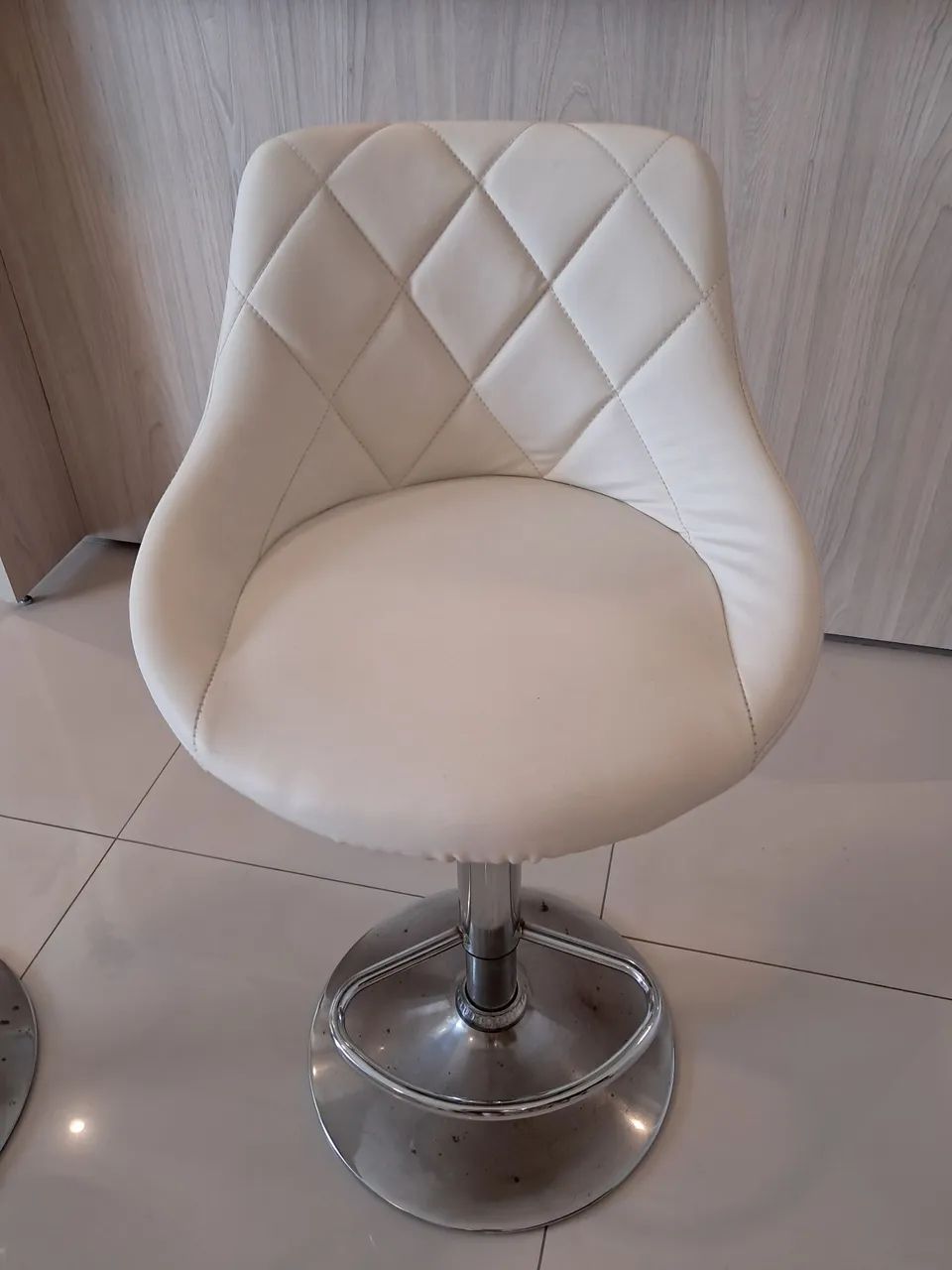 Par de banquetas giratórias - Foto 3
