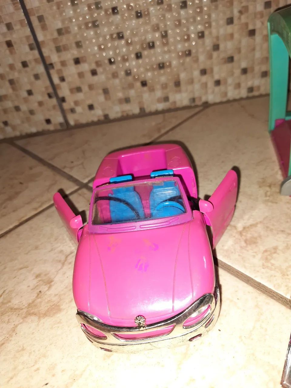 Garagem da Polly Pocket com acessórios  - Foto 3