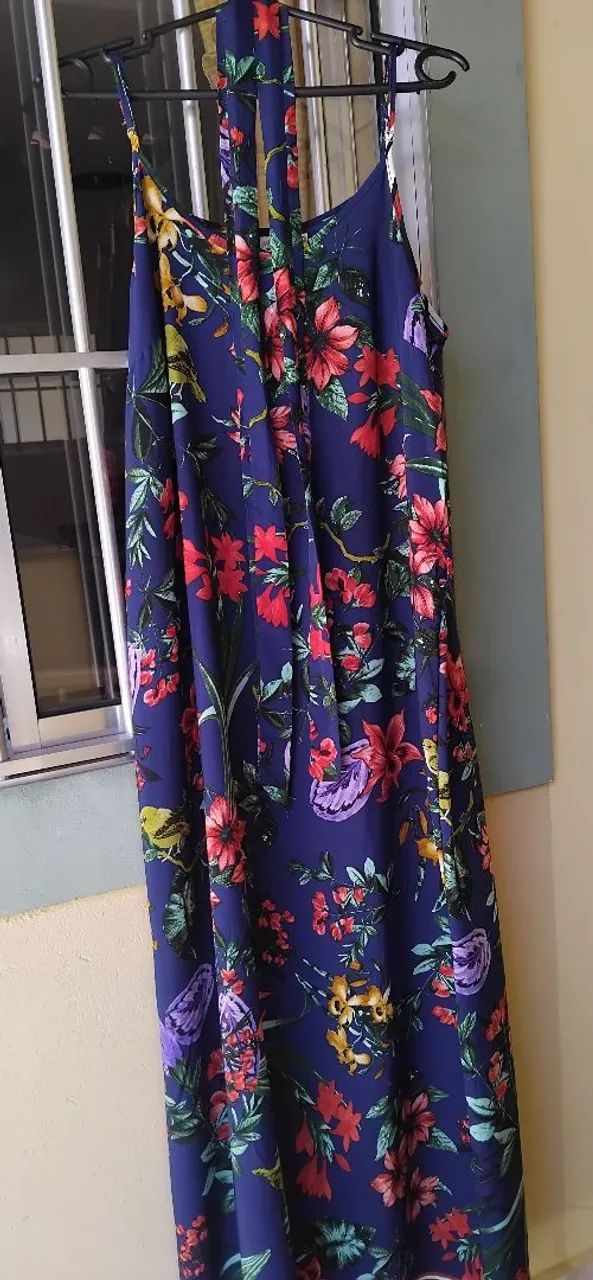 Vestido de alça longo estampado tamanho M/G