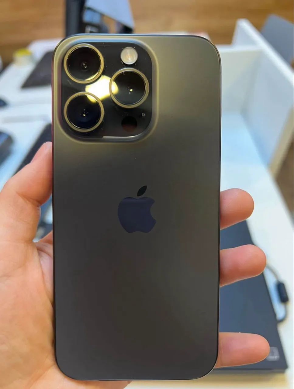 IPHONE 15 PRO 256GB - Foto 3