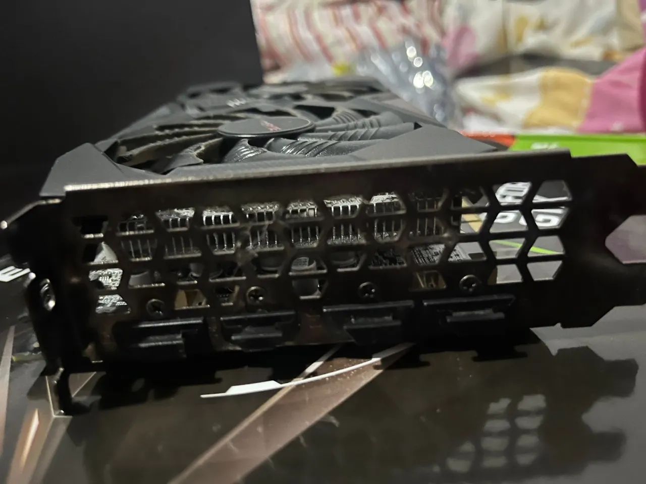 GTX 1660 SUPER 6GB  - Foto 5