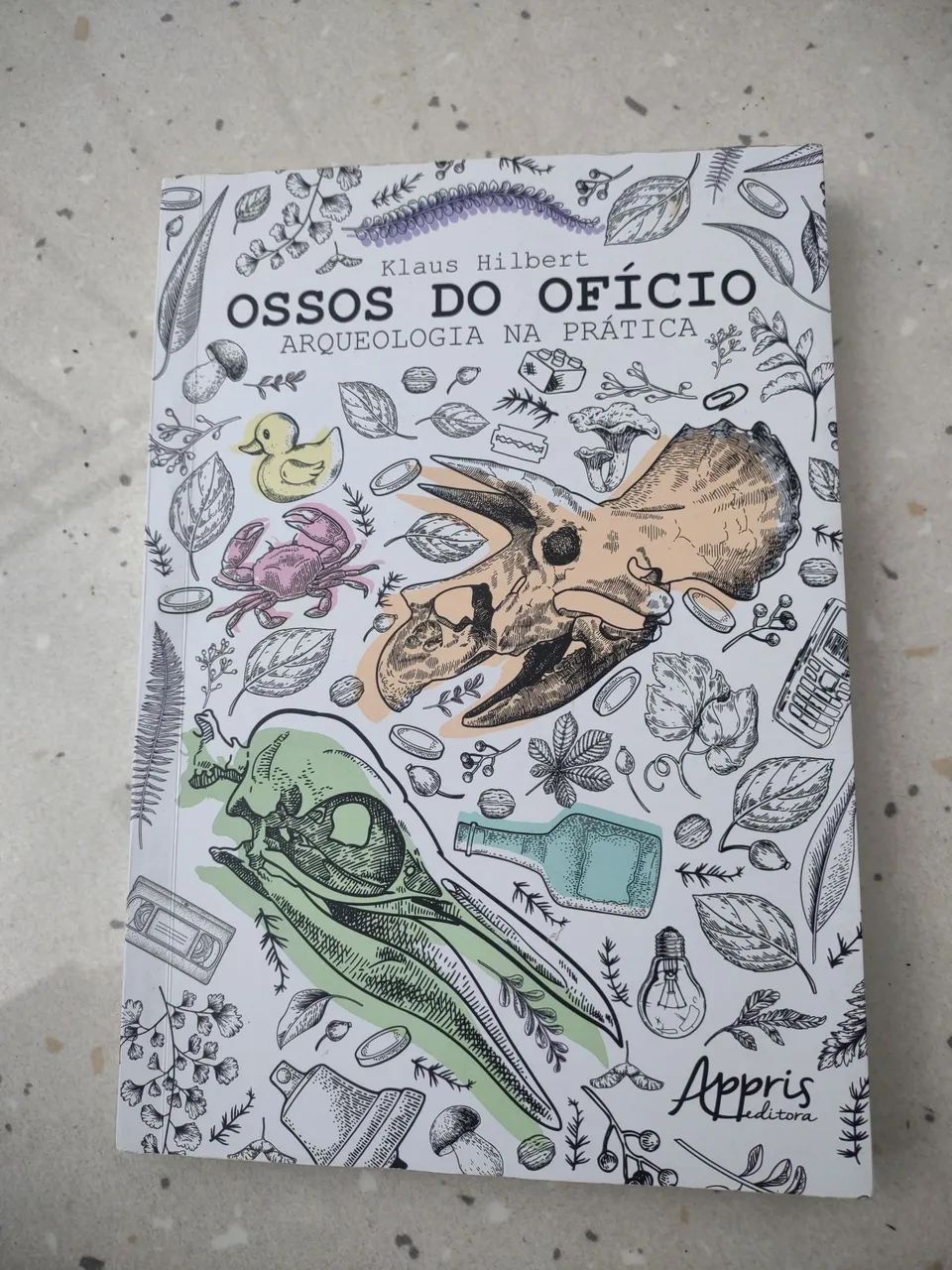 Livro Ossos do Ofício 