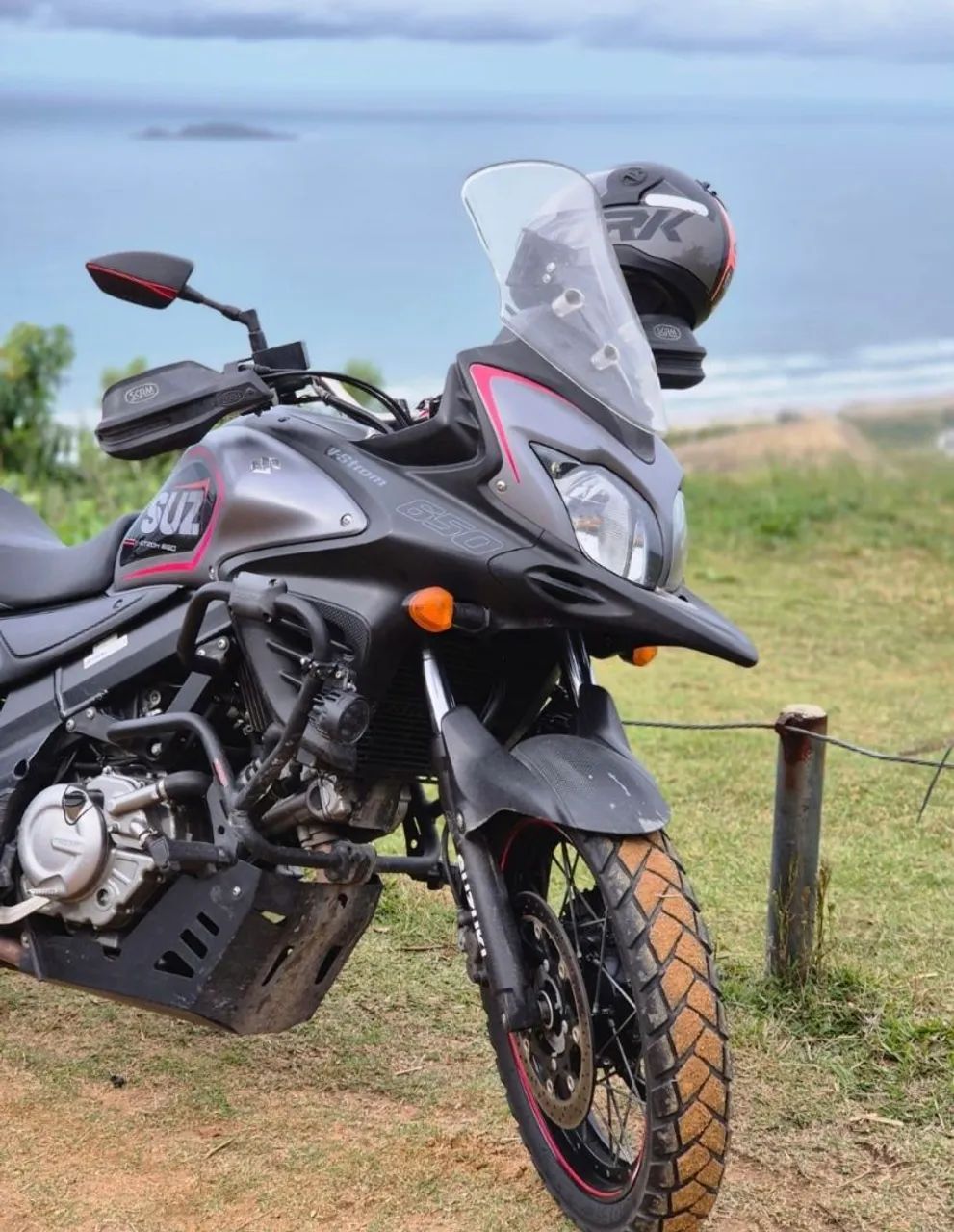 Suzuki V strom XT 650