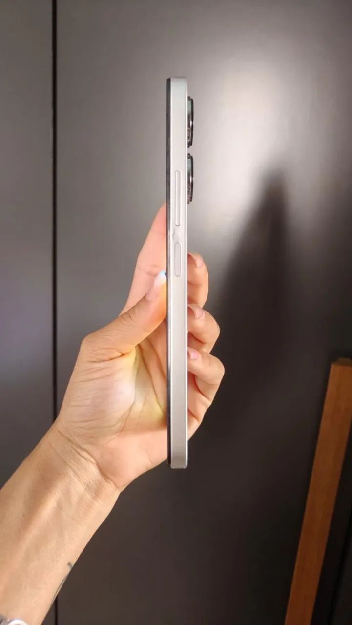 CELULAR XIAOMI POCO M6 256G 8RAM Intacto. - Foto 3