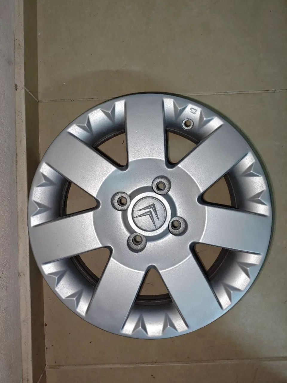 Roda Aro 15 _ furação 4x108