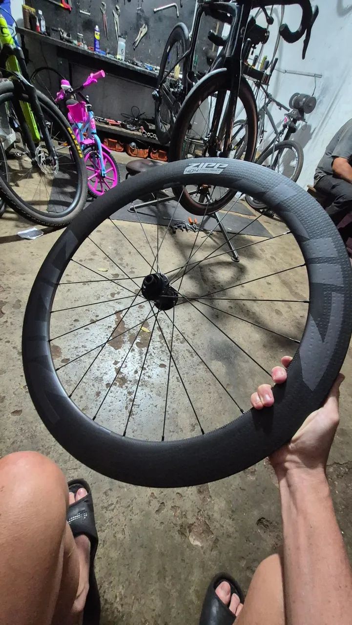 Roda zipp 404 firecrest - Foto 5