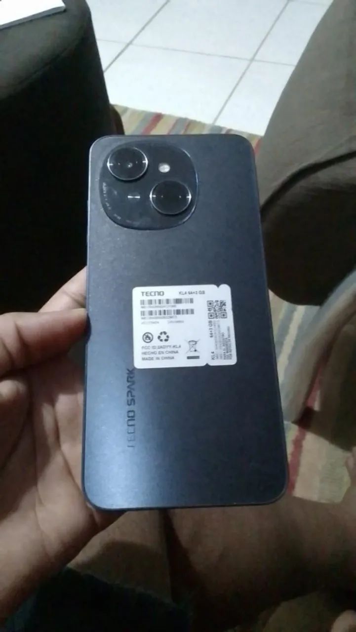 Vendo celular técnico spark com carregando e caixa todo bom  - Foto 5