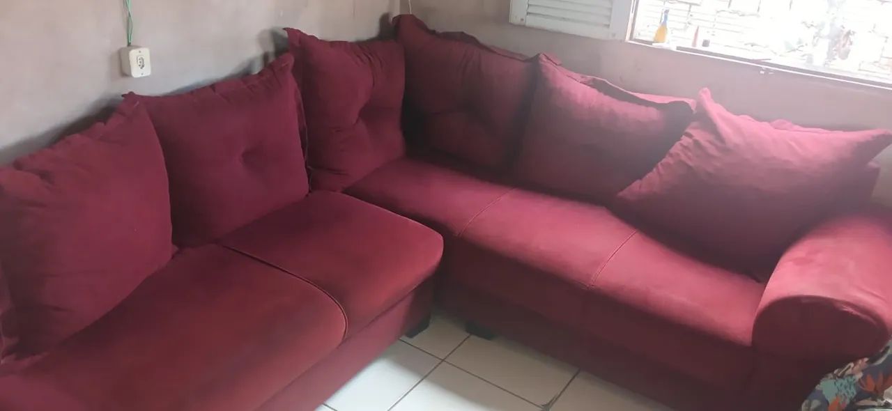 Vendo um sofá semi novo  - Foto 2