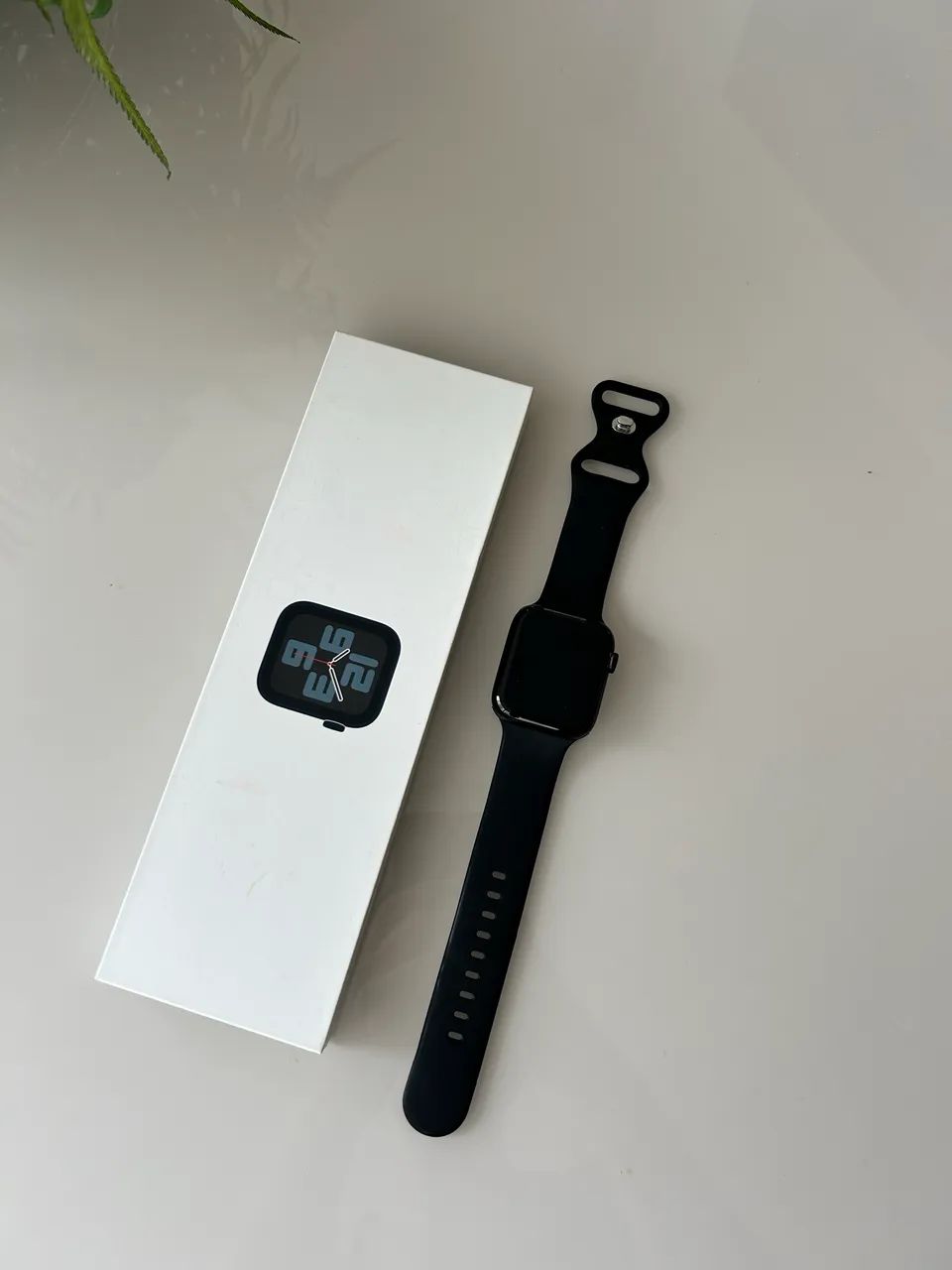 Apple Watch SE LTE 44 mm