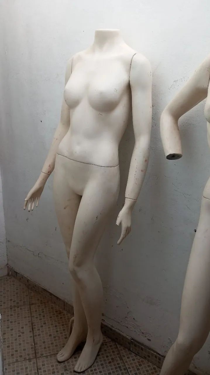 Par de Manequins Femininos - Foto 2