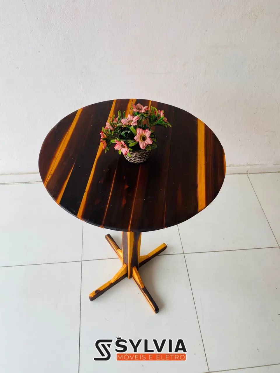 Mesa bistrô fixa envernizada  - Foto 2
