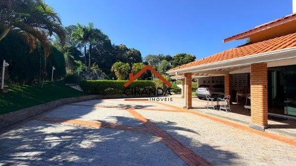 CASA NA CITY CASTELO COM 03 QUARTOS COM SÚITES - 10 VAGAS