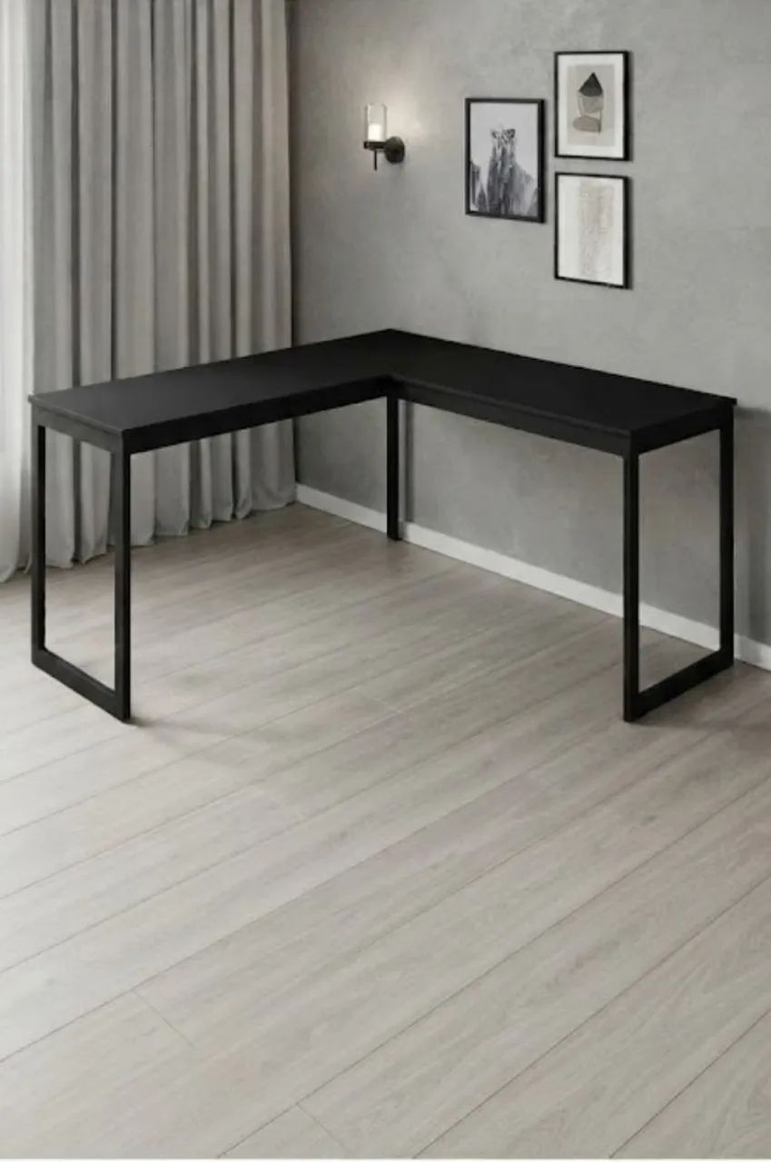 Mesa em L de escritório 