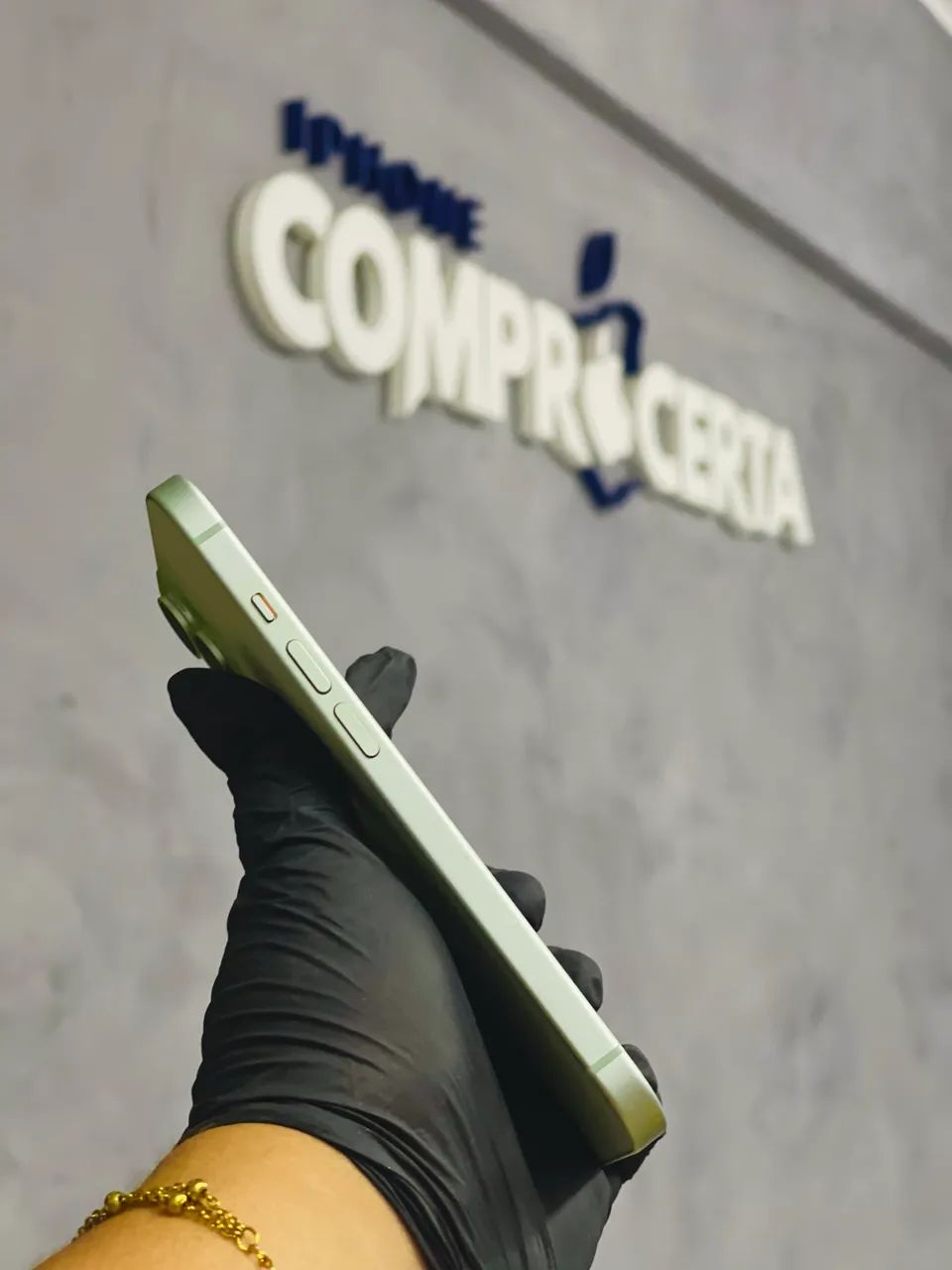iPhone 15 128GB/ troco por iPhone 12 ou superior + volta - Foto 3