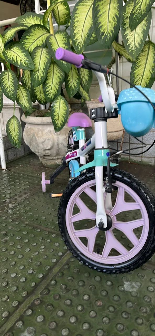 Bicicleta infantil aro 16 - Foto 4