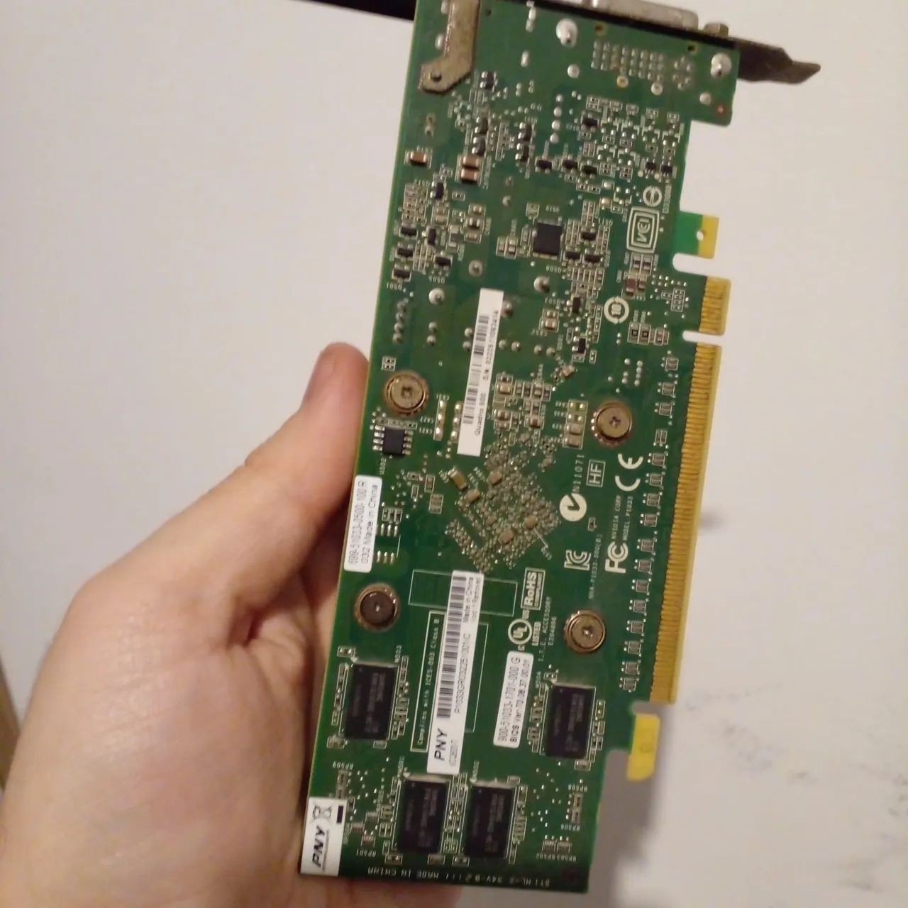 NVIDEA QUADRO 600 1GB - Foto 3