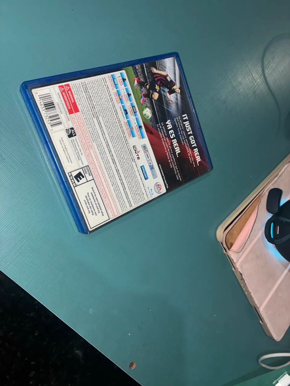 FIFA 14 + CONTROLE DE PS2 - Foto 2