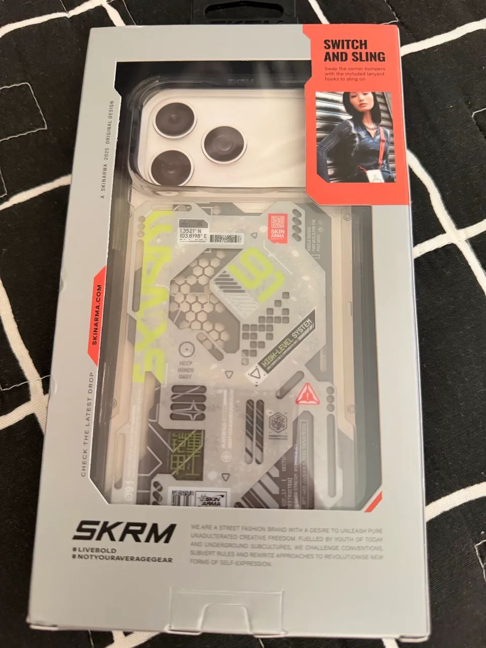 Capa PREMIUM 17 Pro Max Skinarma - Foto 3