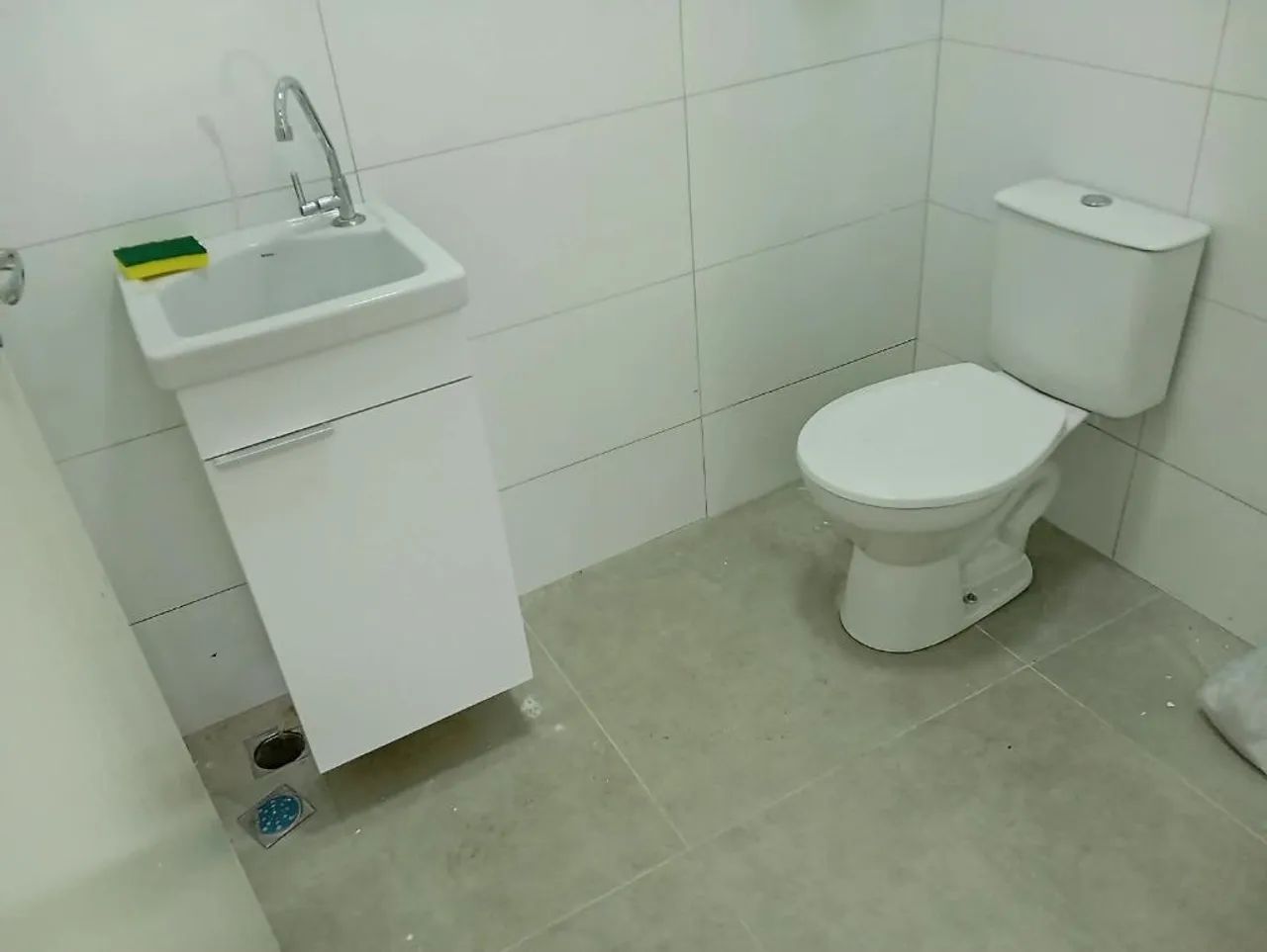 Locação de Comercial / Sala na cidade de ARAPONGAS - Foto 2