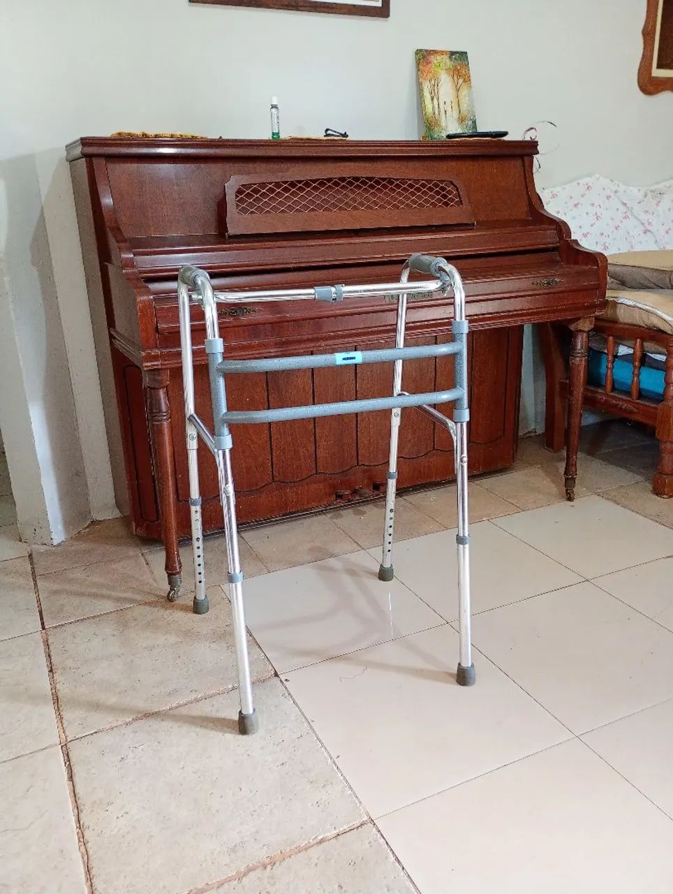 Suporte para caminhar