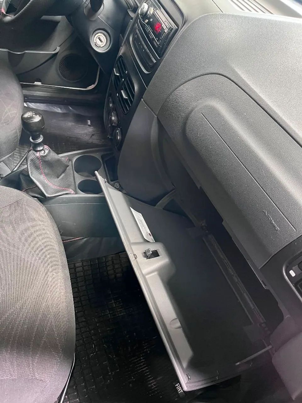 Fiat Strada Working Hard 1.4 Fire Flex 8V CS 2019 - Foto 4