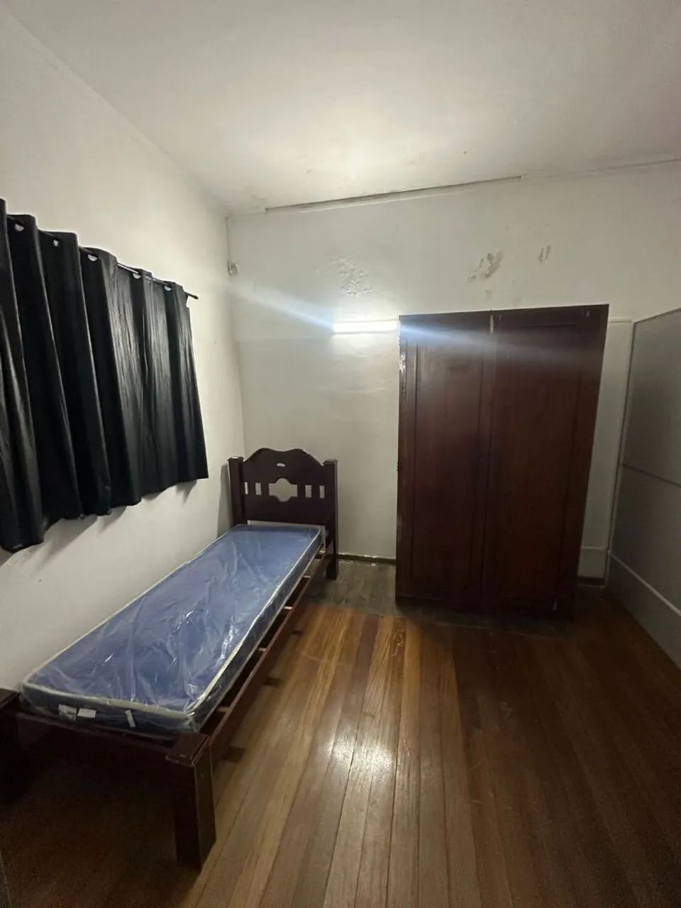 Aluga-se quarto em república  - Foto 2