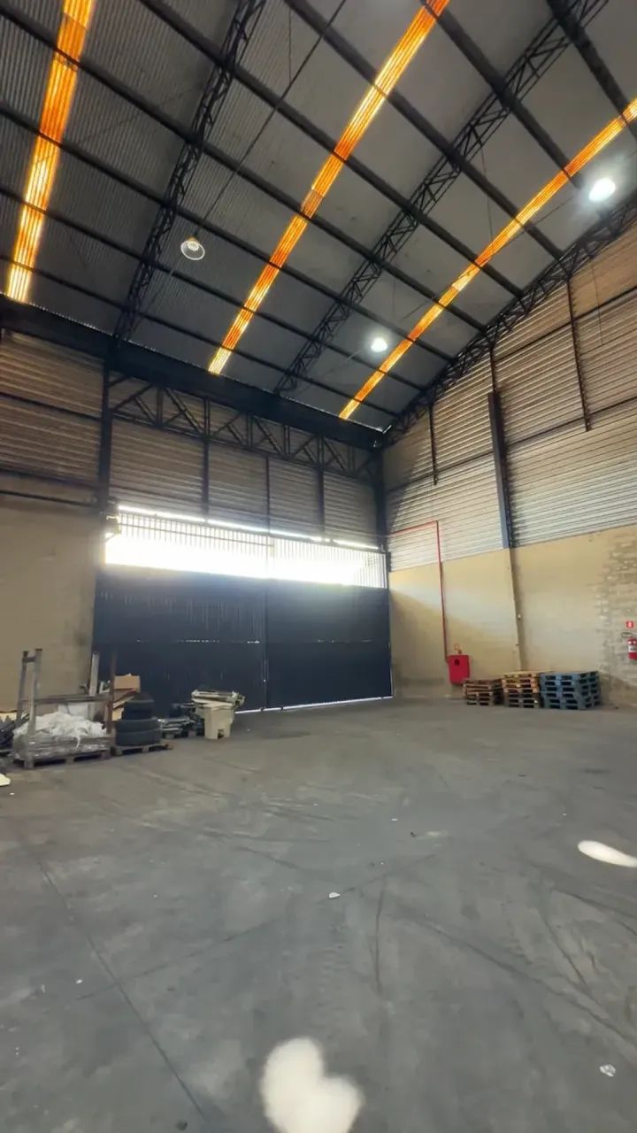 GALPÃO COM 1300M² COM LOCALIZAÇÃO IMPAR EM VILA VELHA - Foto 2