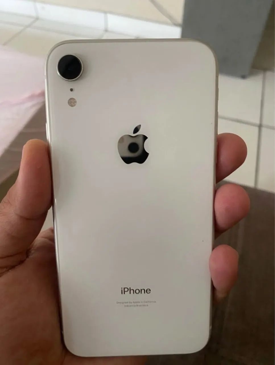 Vendo iPhone XR único dono  - Foto 2