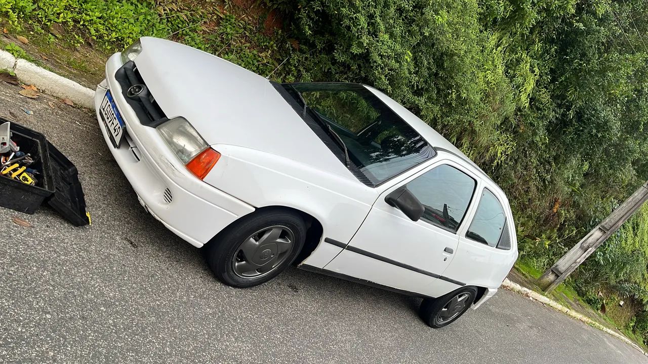 Chevrolet Kadett GL 2.0 MPFI / EFI 1998