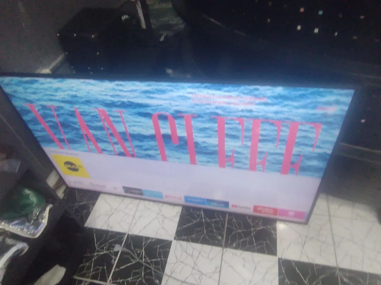 Vendo Smartv Samsung 50 polegadas 4k top de linha em estado de nova R$ 1650,00 - Foto 2