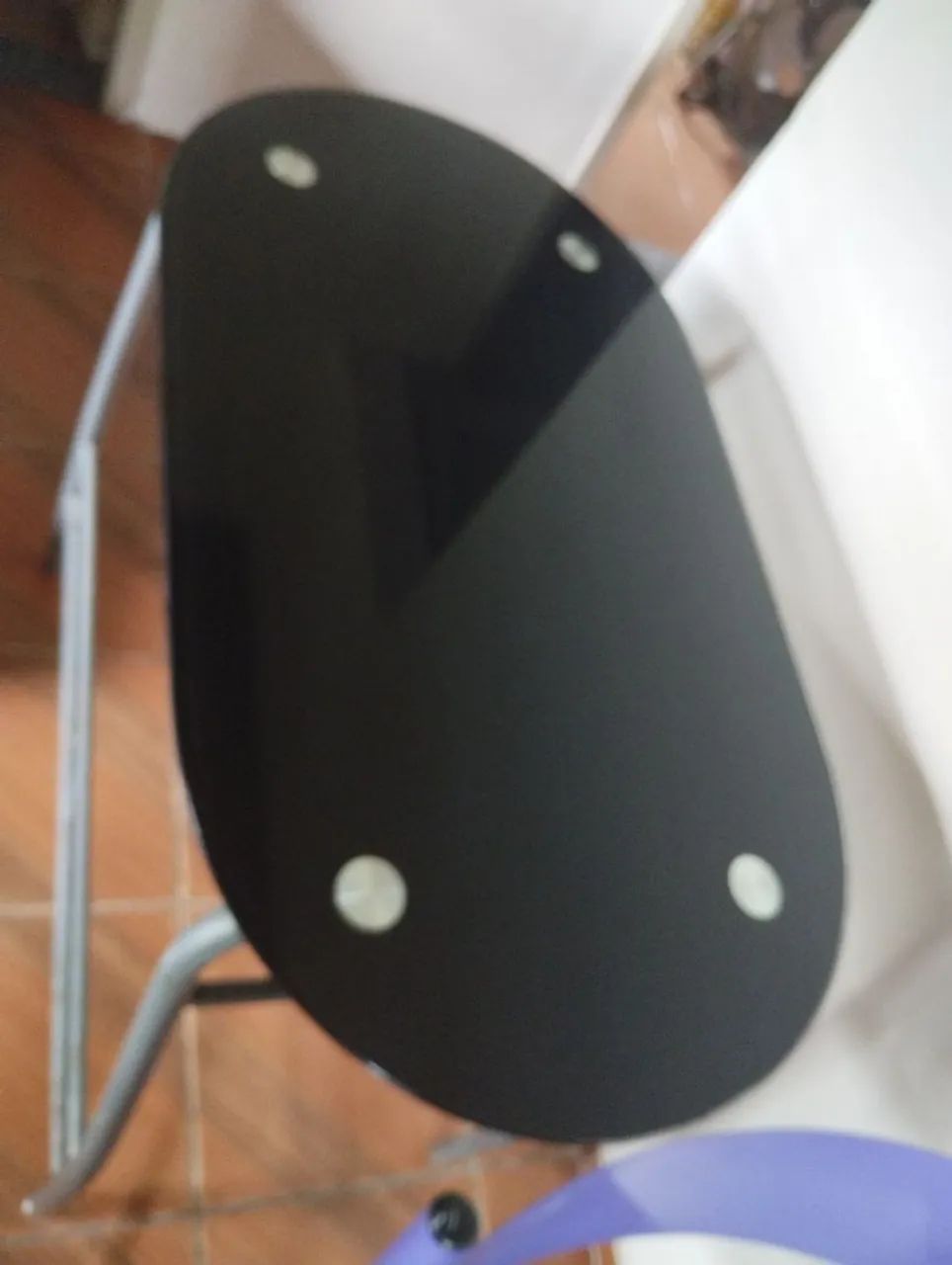 MESA COM TAMPO DE VIDRO - Foto 4
