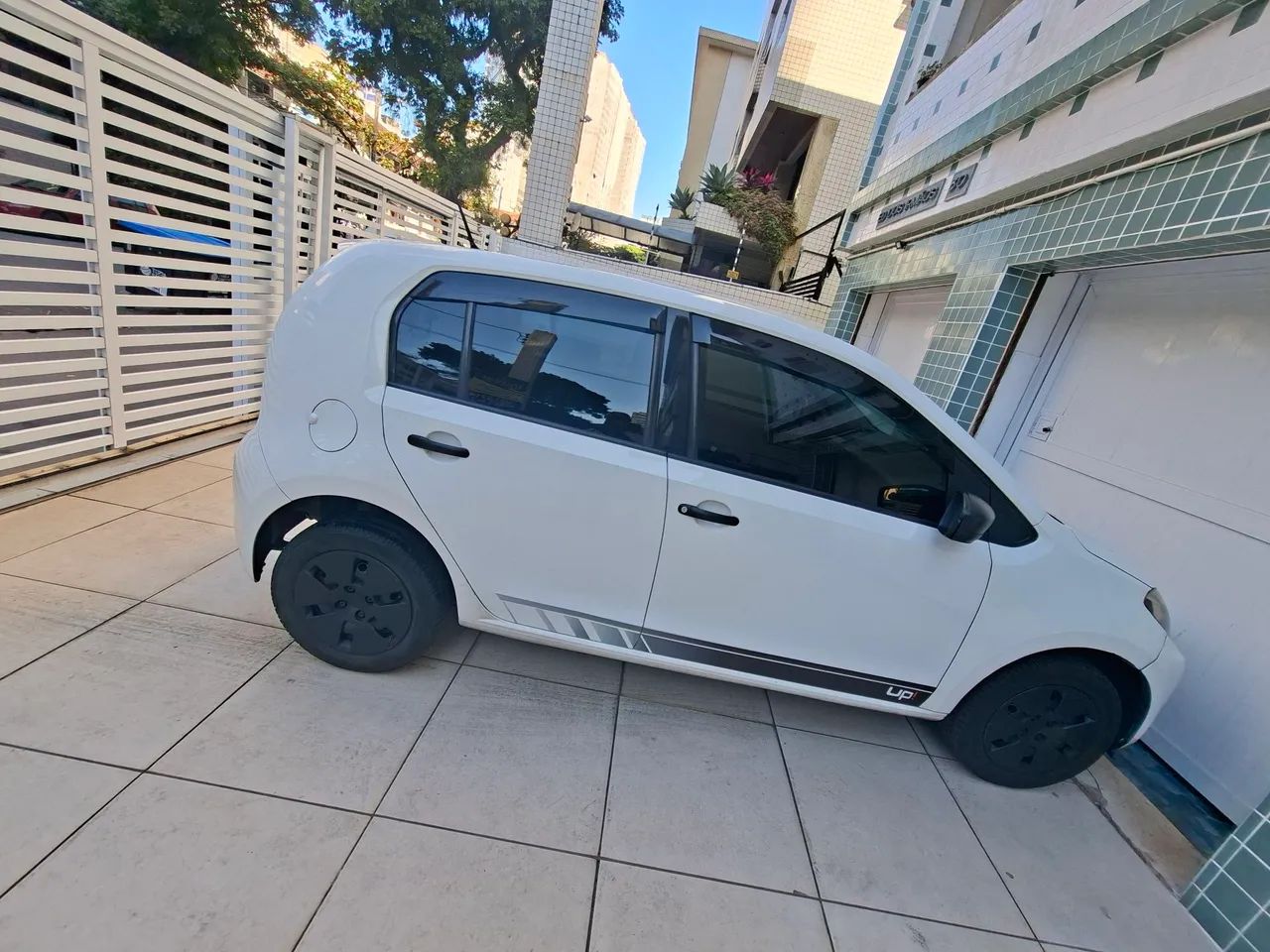Volkswagen Up! up! take 1.0 Total Flex 12V 5p 2018