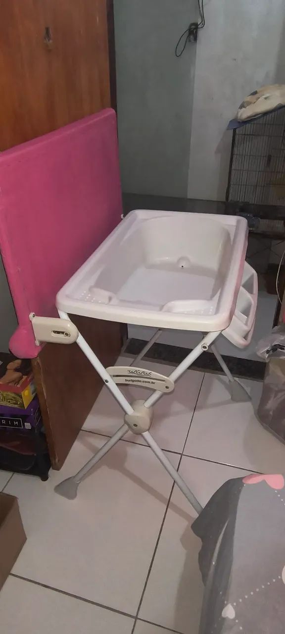 Banheira para bebê  com trocador  - Foto 4