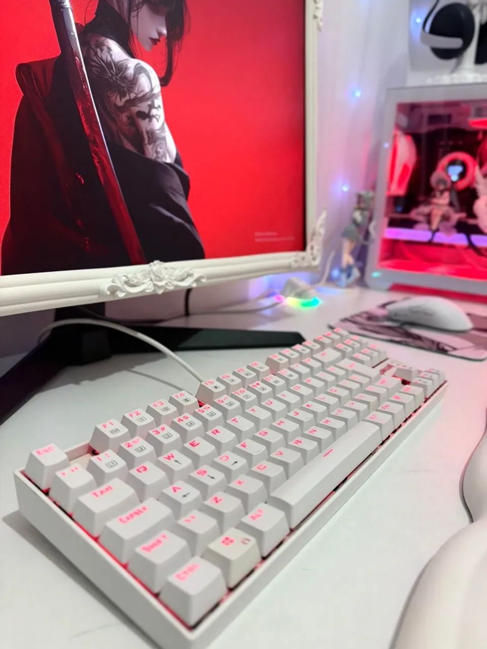 Teclado Mecânico Redragon Branco, modelo Kumara - Foto 3