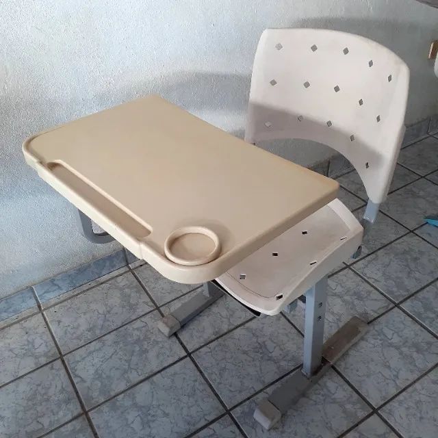 Cadeira escolar 